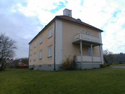tumba hus 41.08.JPG